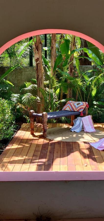 Alappuzha Sunsets And Palm Trees B&B 외부 사진